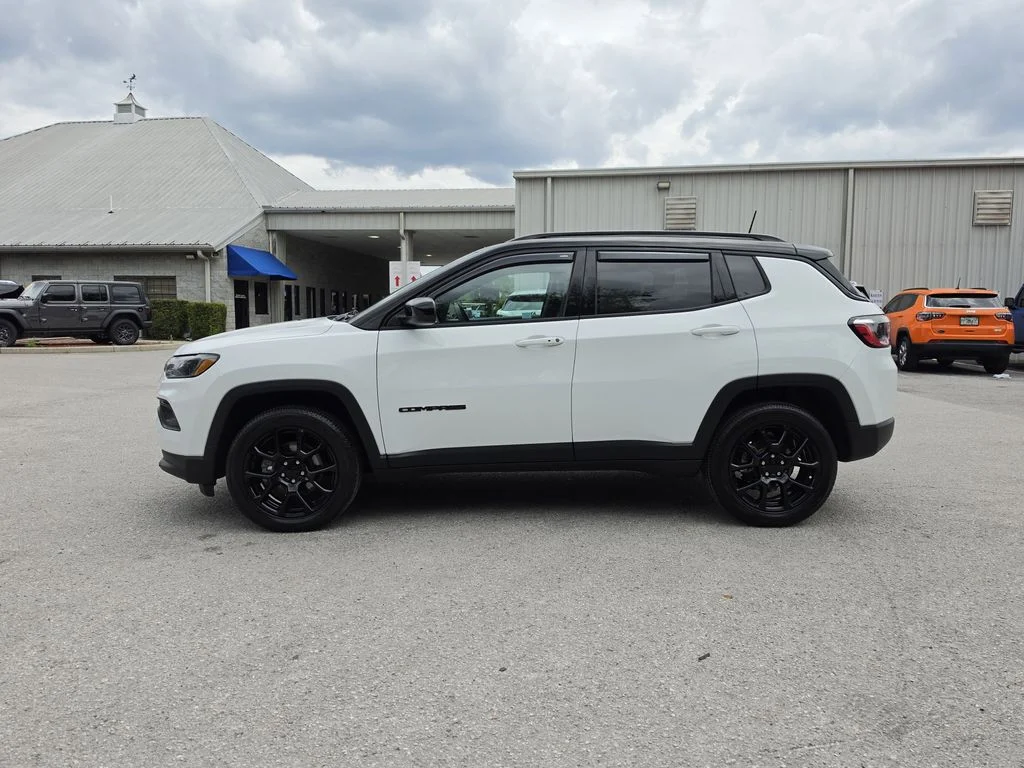 Certified Used 2022 Bright White Clearcoat Jeep Altitude image 6