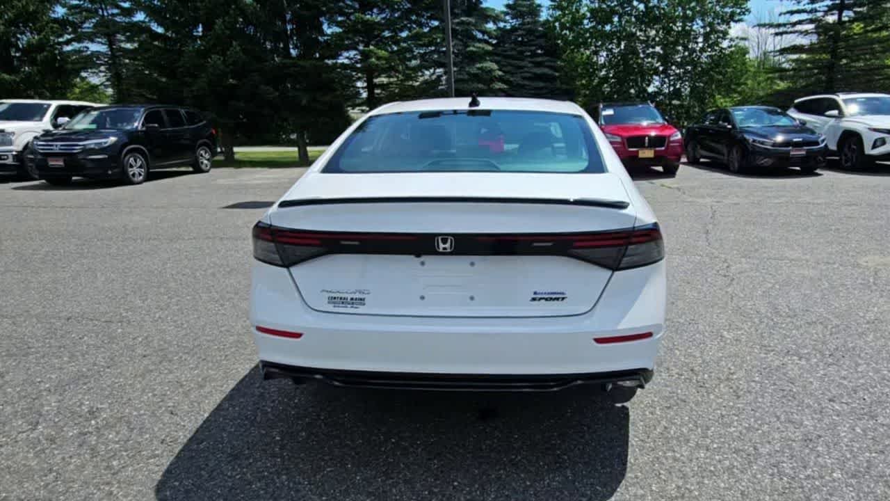 Used 2025 Platinum White Pearl Honda Sport-L image 8