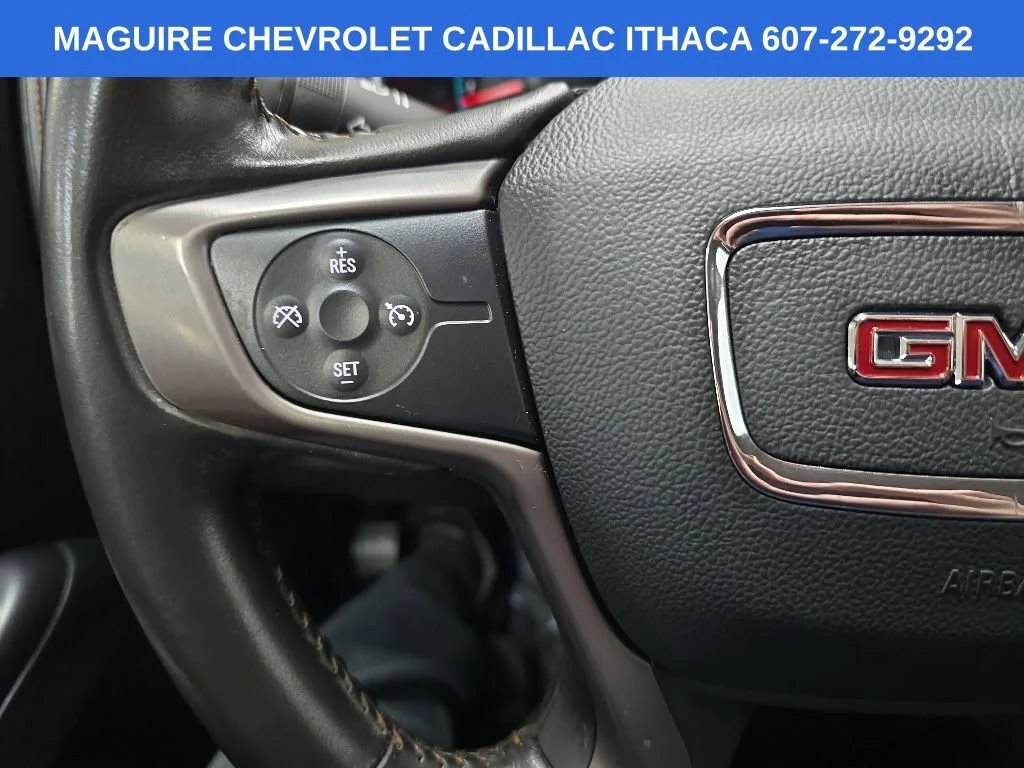 Used 2022 Onyx Black GMC AT4 - Cloth image 19