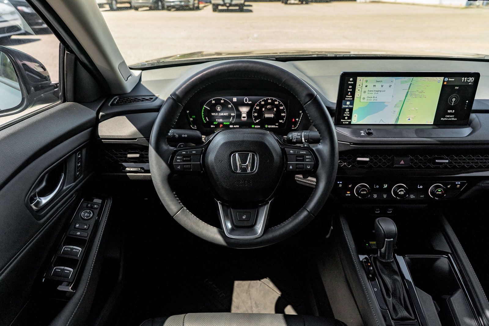 Used 2025  Honda Touring image 23