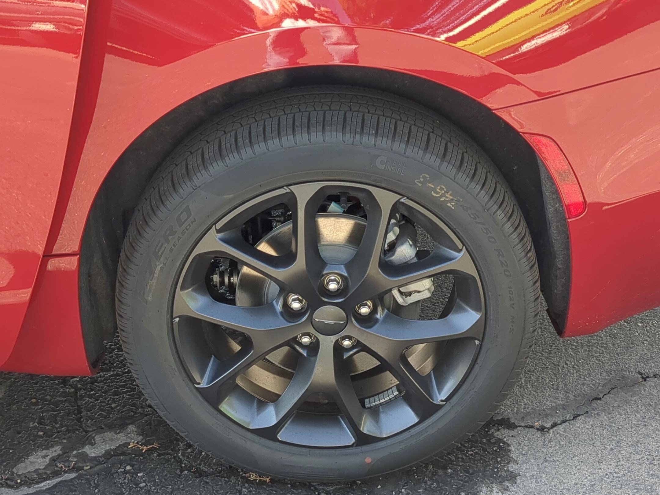 New 2027 Red Hot Pearl-Coat Paint Chrysler Select image 15