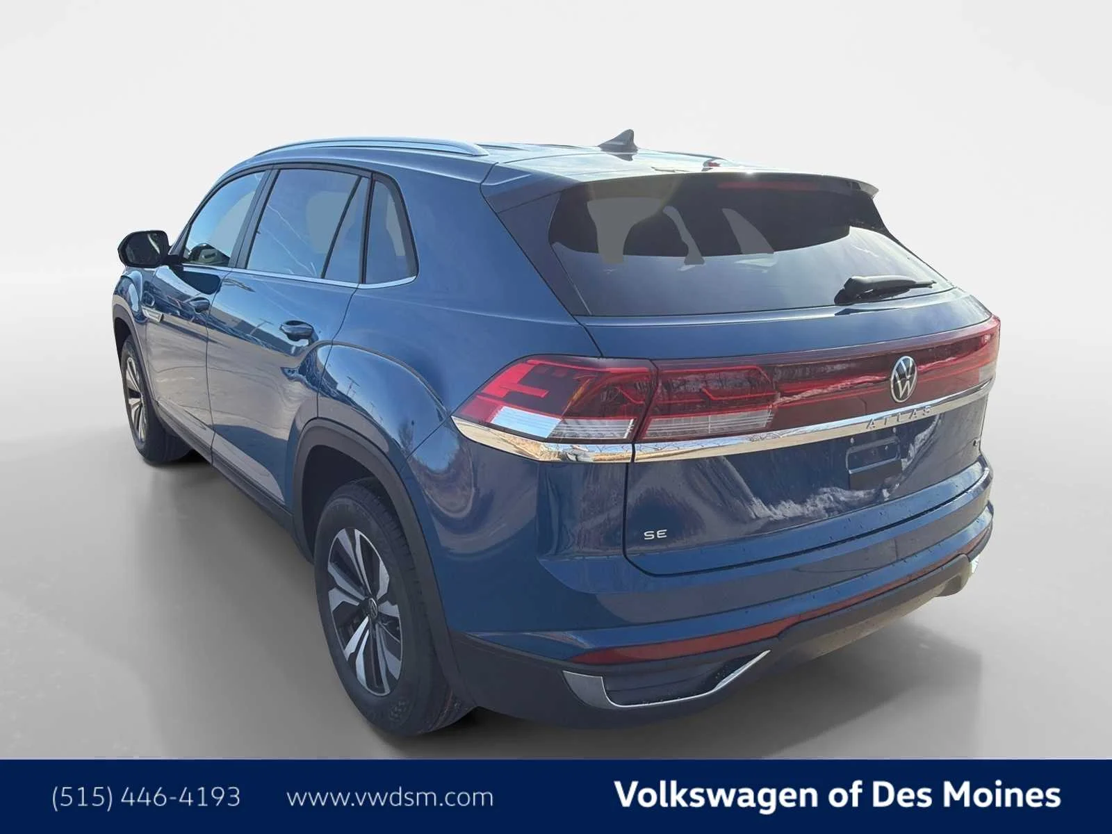 New 2026 Mountain Lake Blue Metallic Volkswagen 2.0T SE image 4