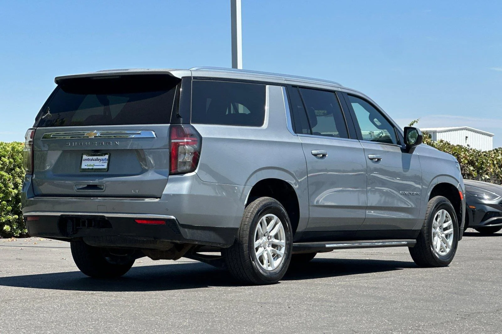 Used 2024 Sterling Gray Metallic Chevrolet LT image 4