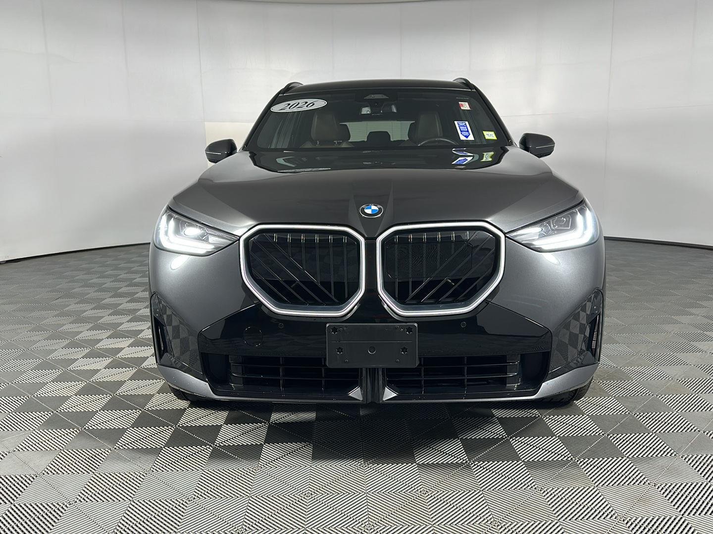 New 2026 Dark Graphite Metallic BMW 30 xDrive image 5