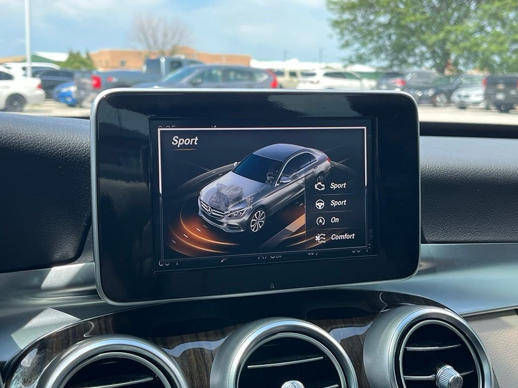 Used 2018 White Mercedes-Benz C 300 image 41