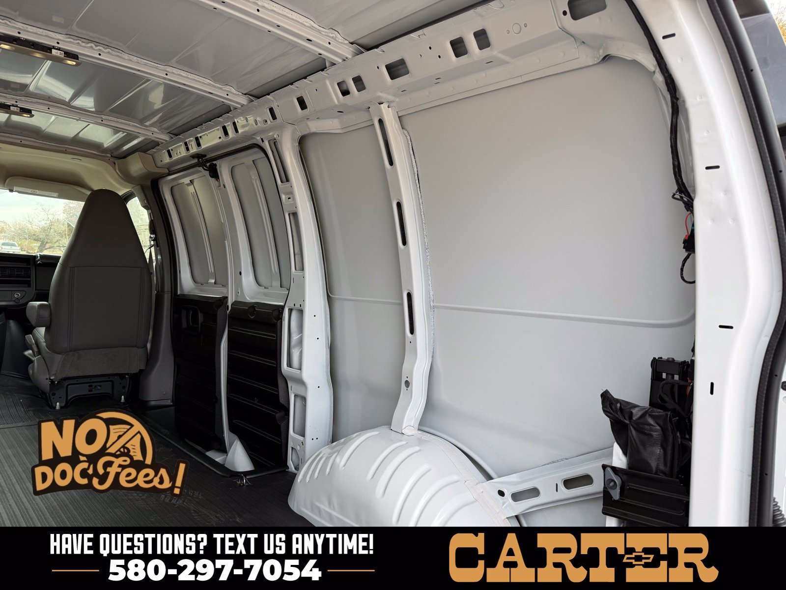 2025 Chevrolet Express Cargo Work Van - Photo 30