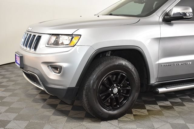 Used 2016 Jeep Grand Cherokee Limited with VIN 1C4RJFBG0GC304486 for sale in Libertyville, IL