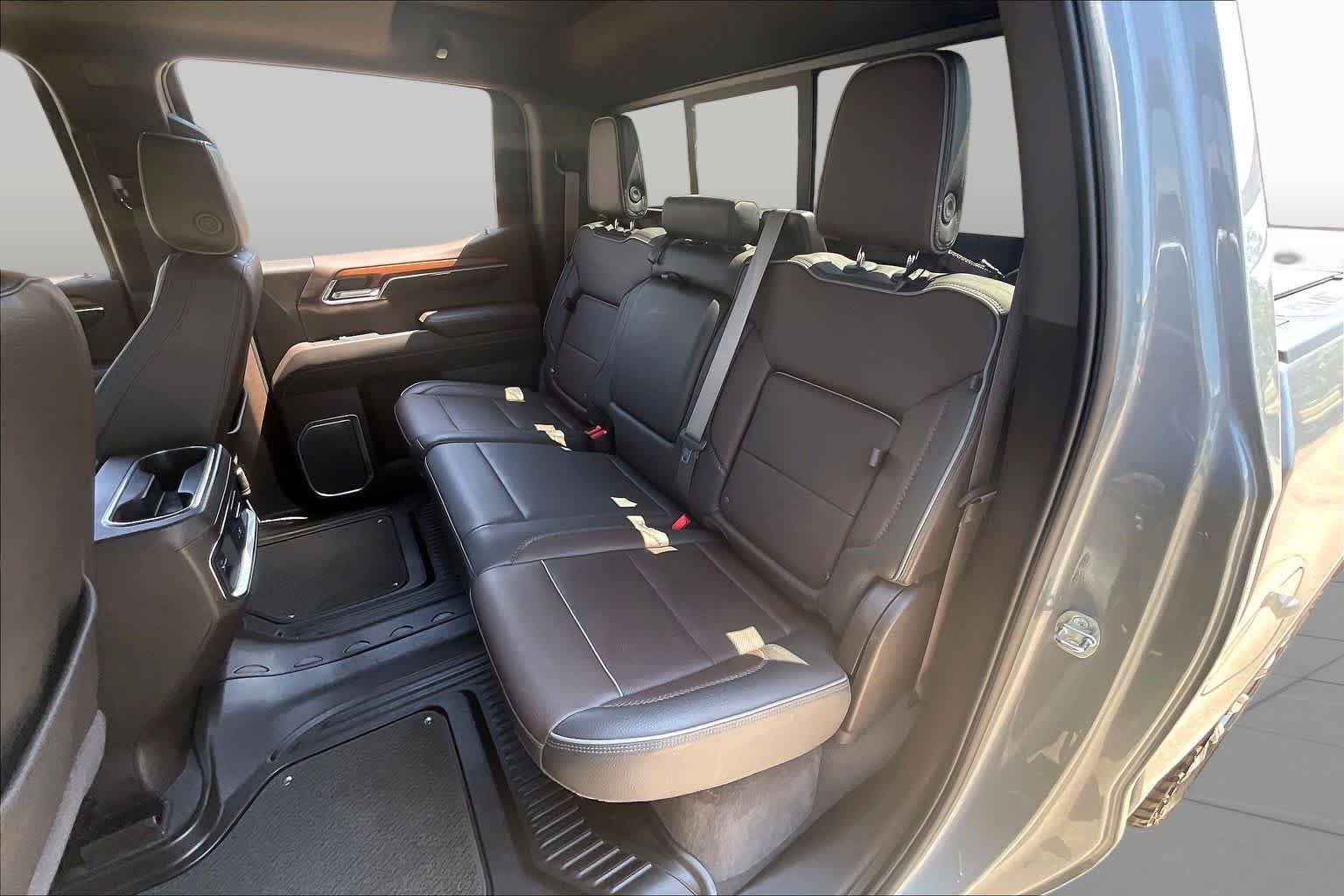 Used 2023 Sterling Metallic GMC Denali image 20
