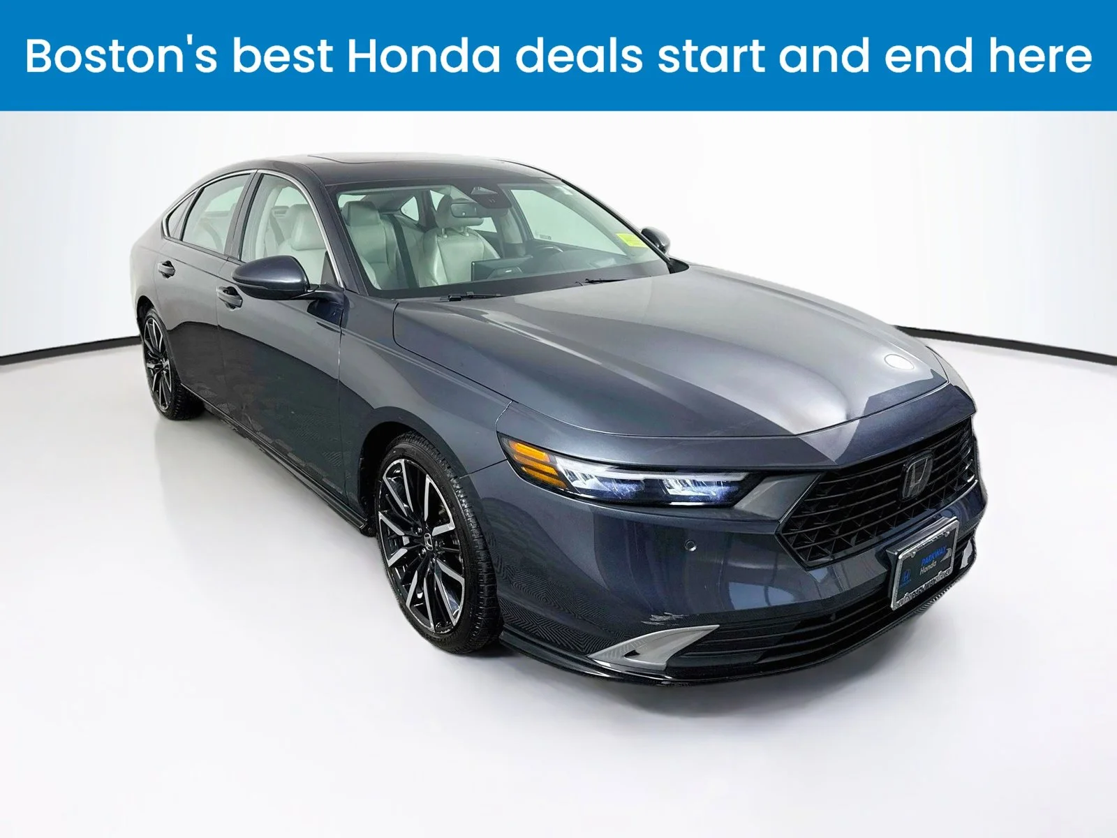 Used 2024 Gray Honda Touring image 1