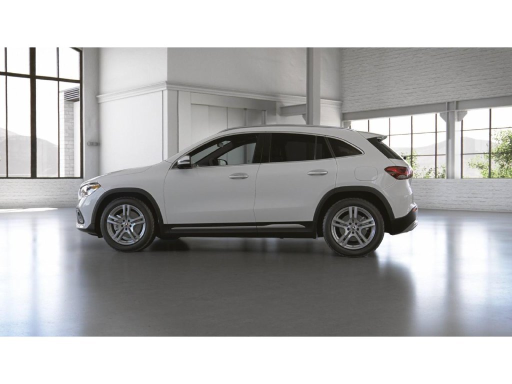 Certified Used 2023 Polar White Mercedes-Benz GLA 250 4MATIC® image 34