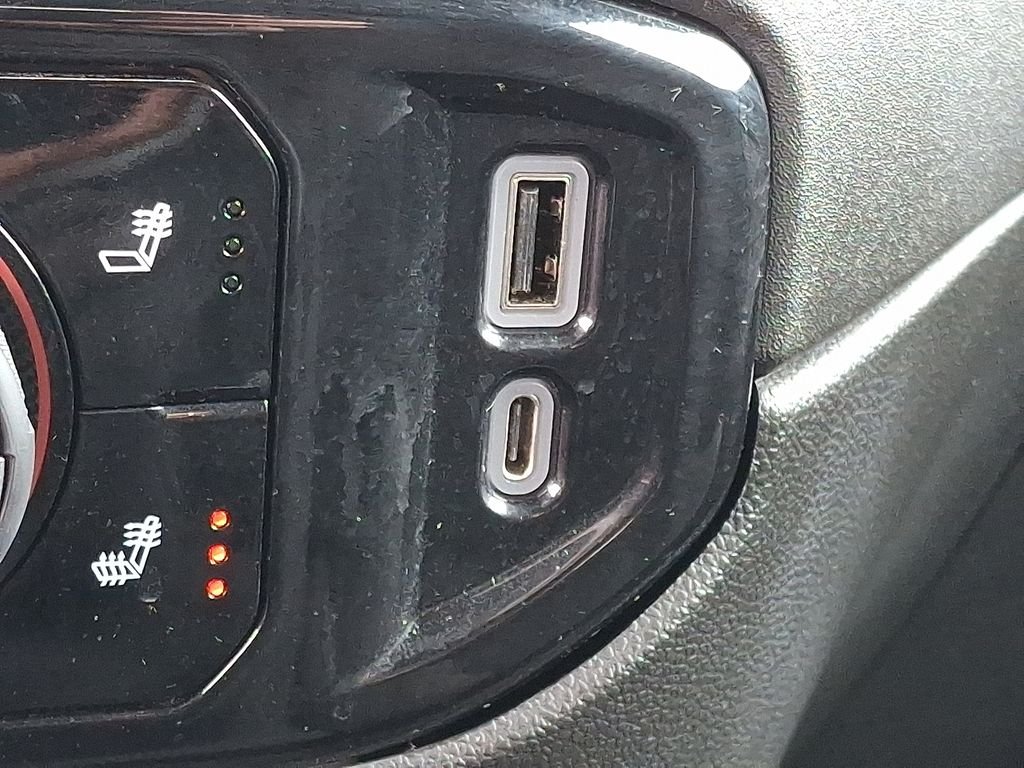 Used 2022 Gray Chevrolet LT image 25