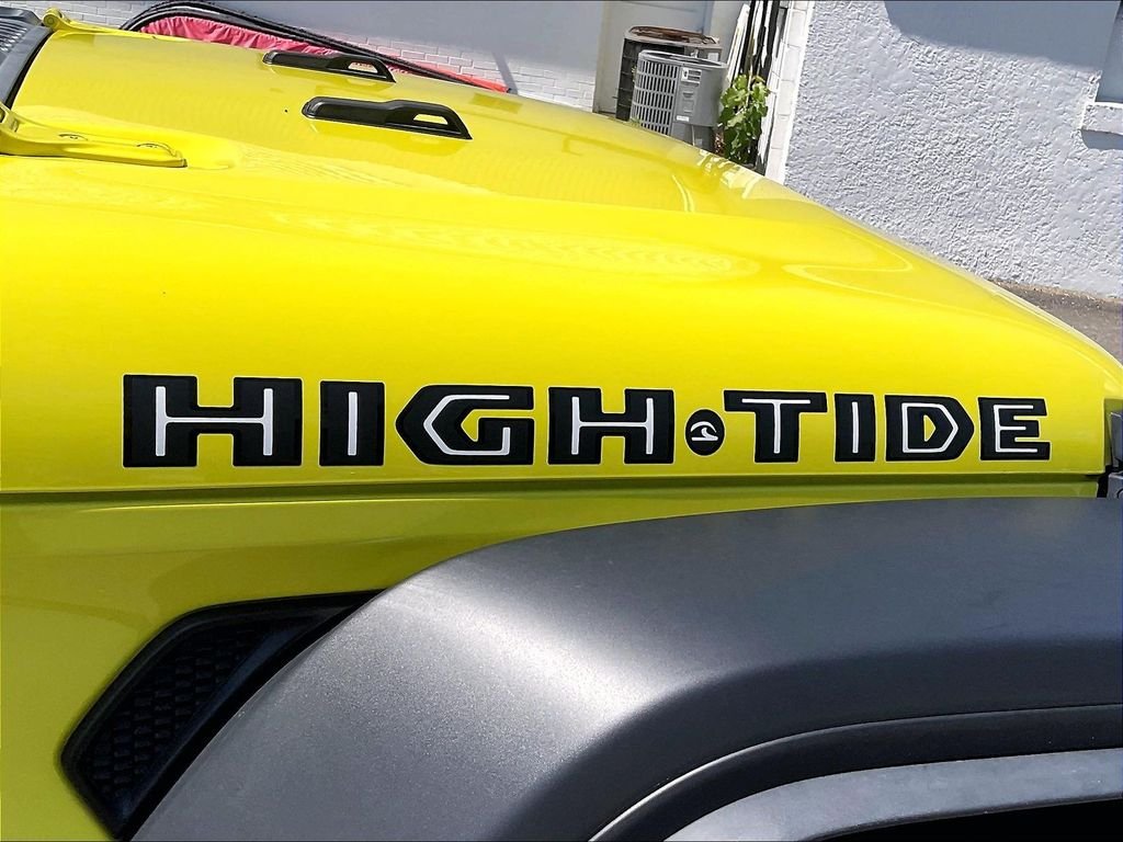 Used 2022 Yellow Jeep Unlimited High Tide image 28