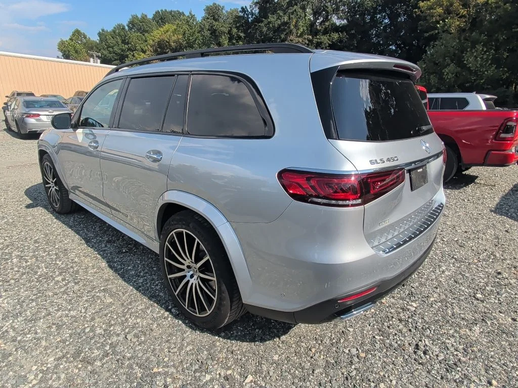 Used 2022  Mercedes-Benz GLS 450 image 5
