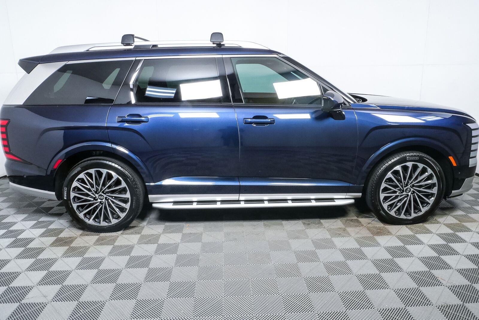 New 2027 Pacific Sapphire Pearl Hyundai Calligraphy FWD image 2