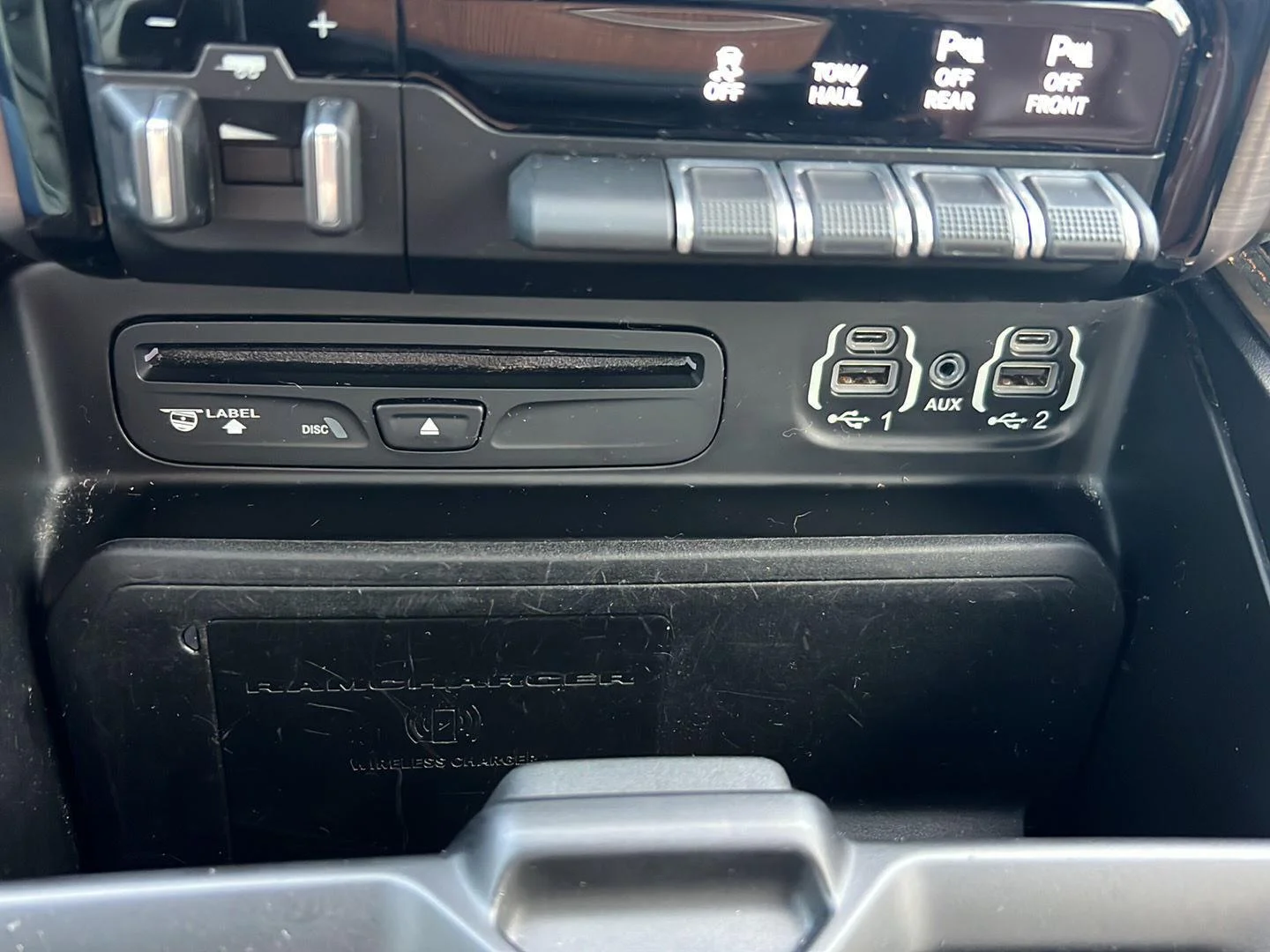 2019 RAM Ram 1500 Pickup Longhorn - Photo 23