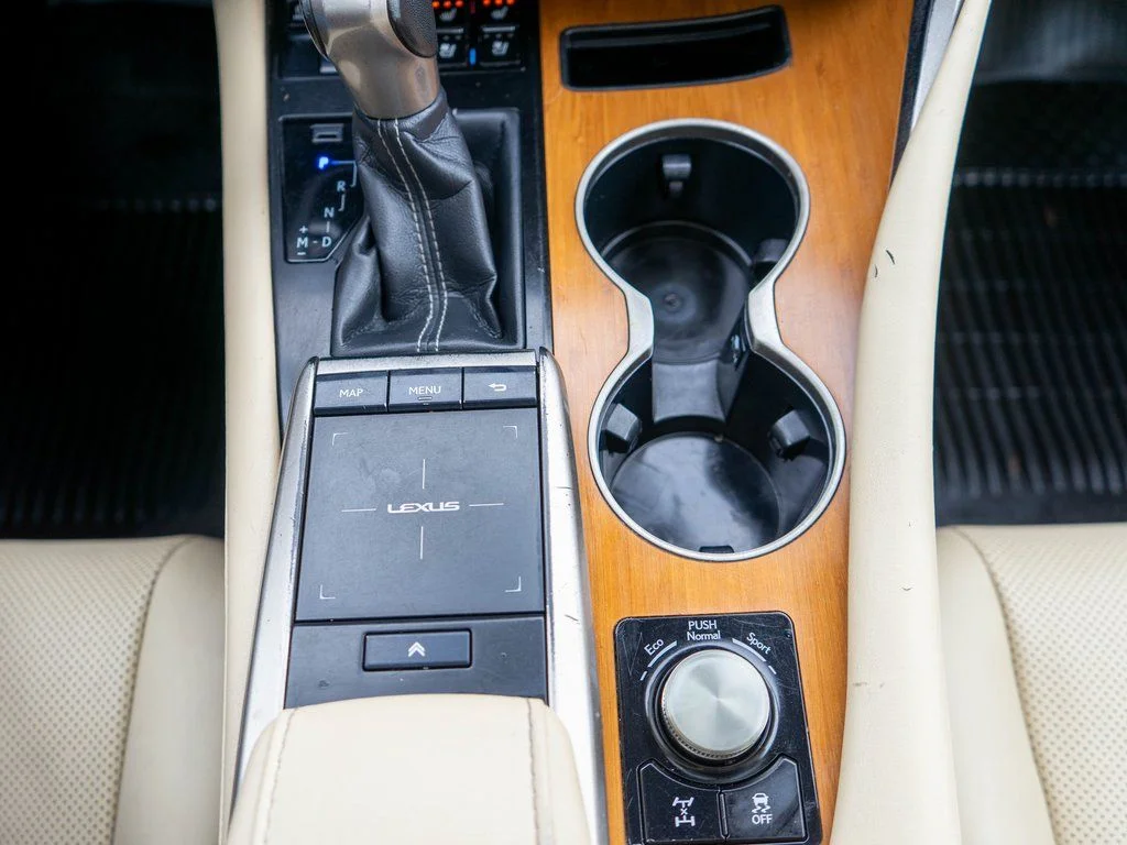 Used 2022 Silver Lexus 350 image 28