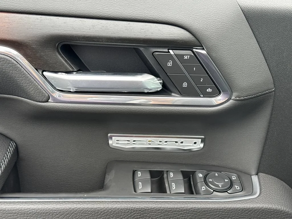 2026 GMC Sierra 1500 Denali - Photo 14