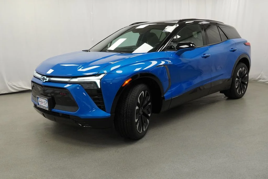 New 2026 Riptide Blue Metallic Chevrolet RS image 3