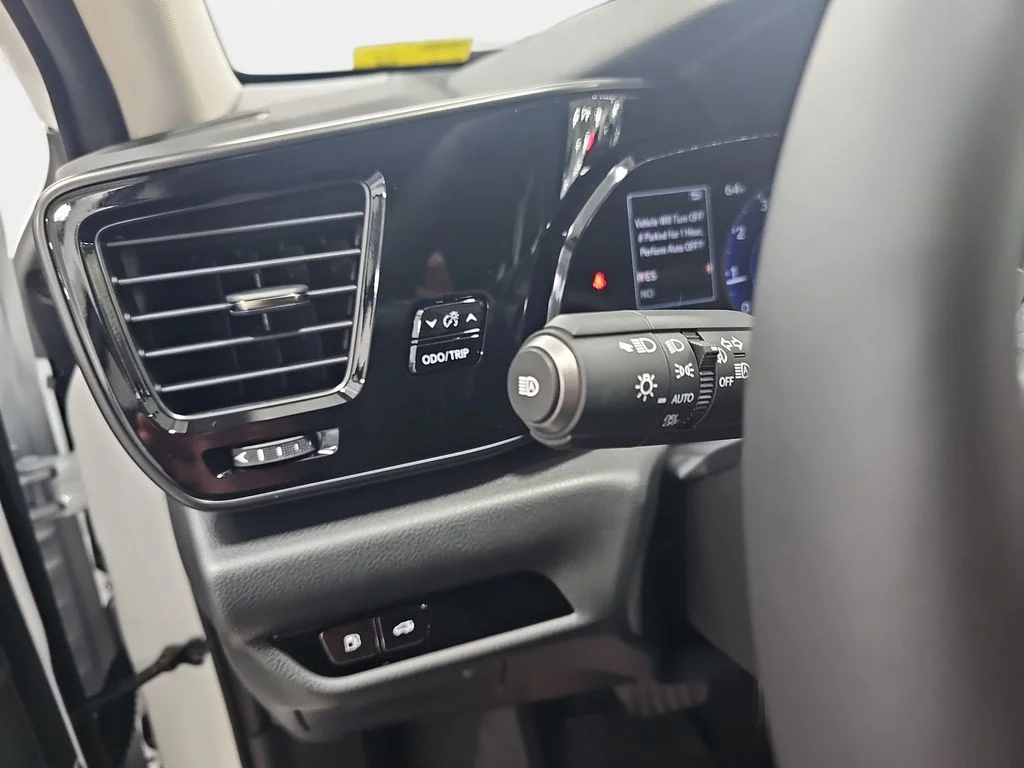 New 2026 Ultra White Lexus PREMIUM image 25