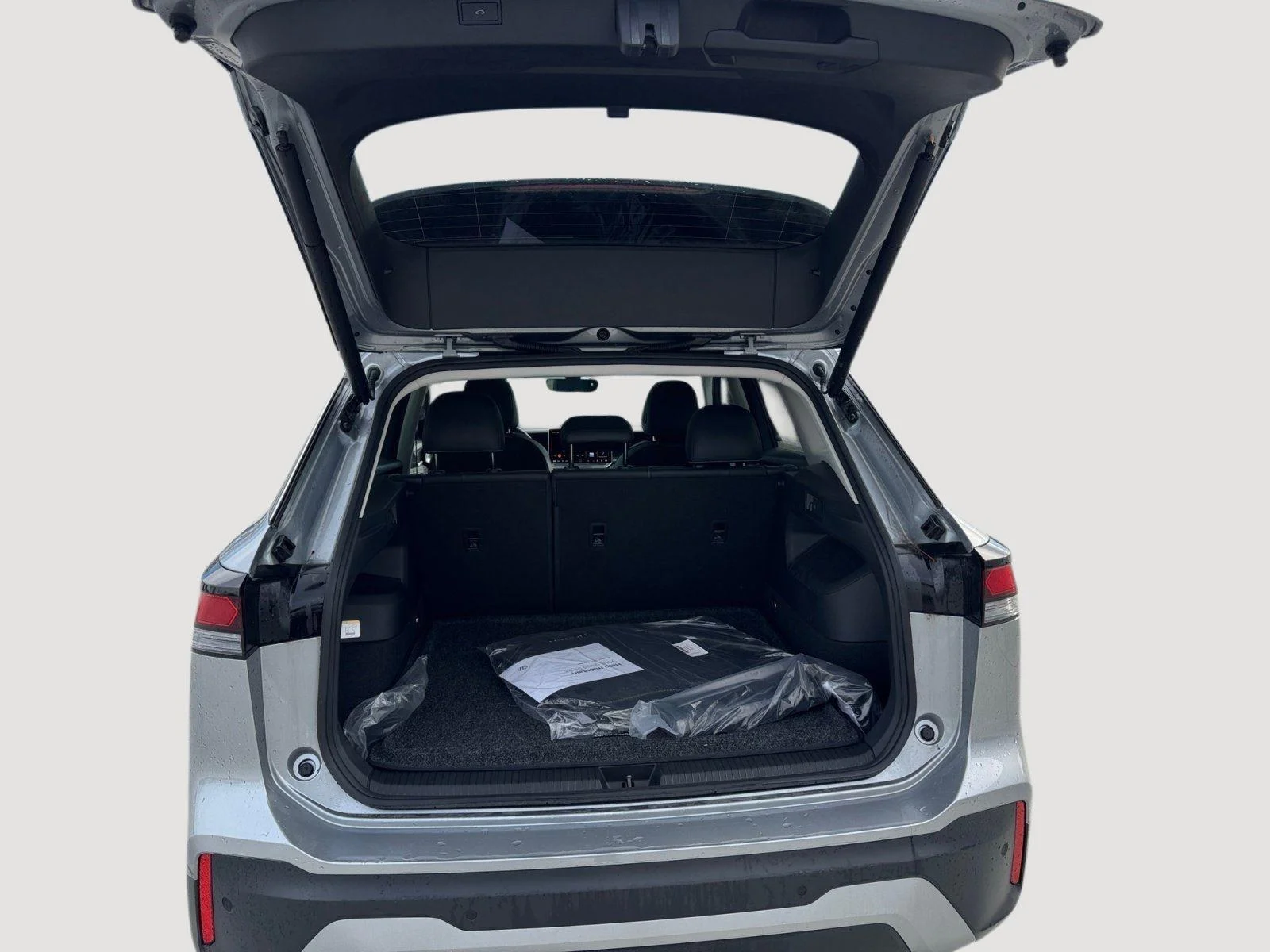 2025 Volkswagen Tiguan SE - Photo 7