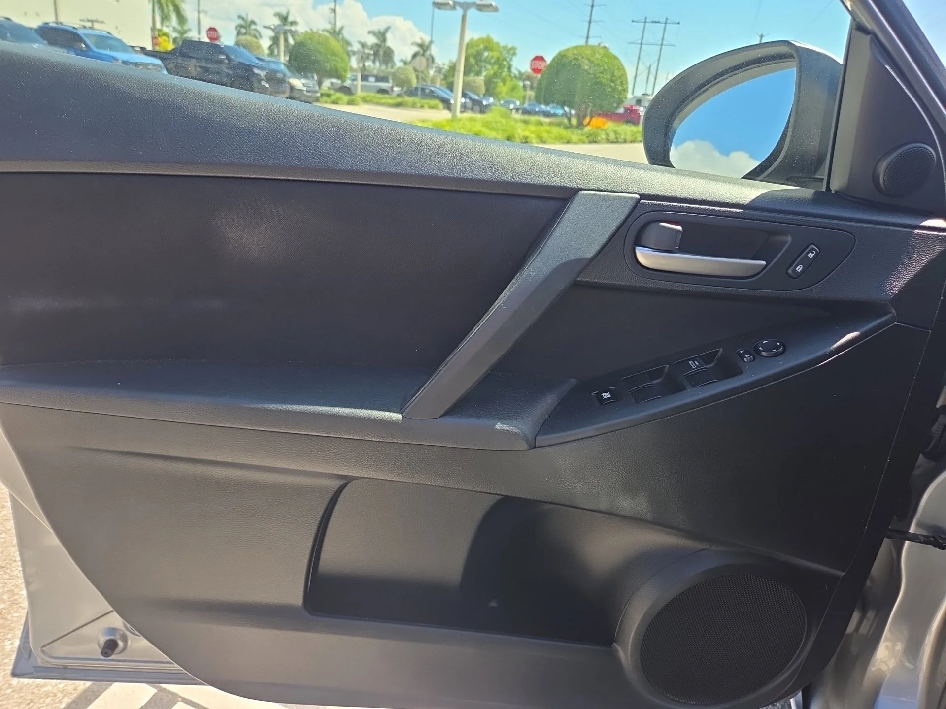 Used 2013 Black Mica Mazda i Touring image 19