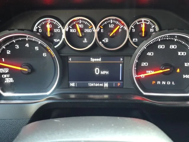 Used 2021 Red Chevrolet RST image 29
