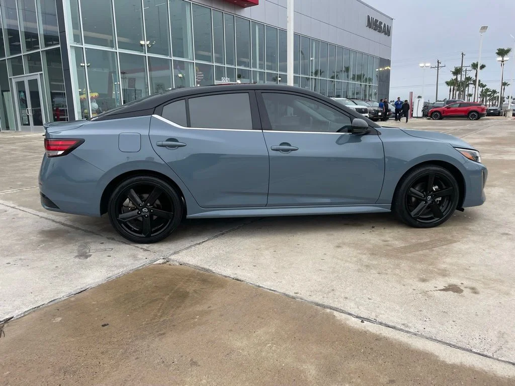 Certified 2024 Nissan Sentra SR with VIN 3N1AB8DV1RY243888 for sale in Edinburg, TX