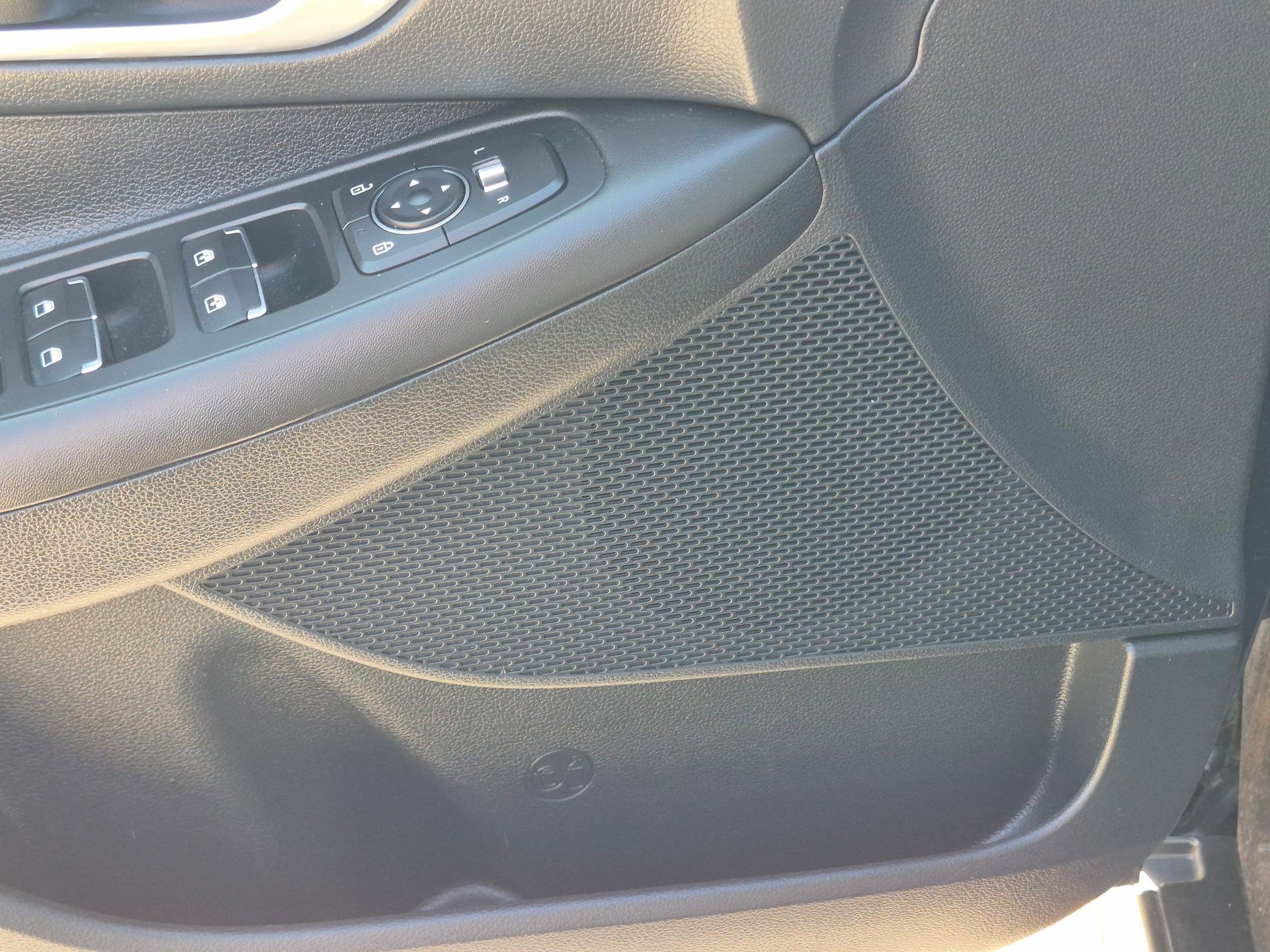 2023 Hyundai Sonata SEL - Photo 13