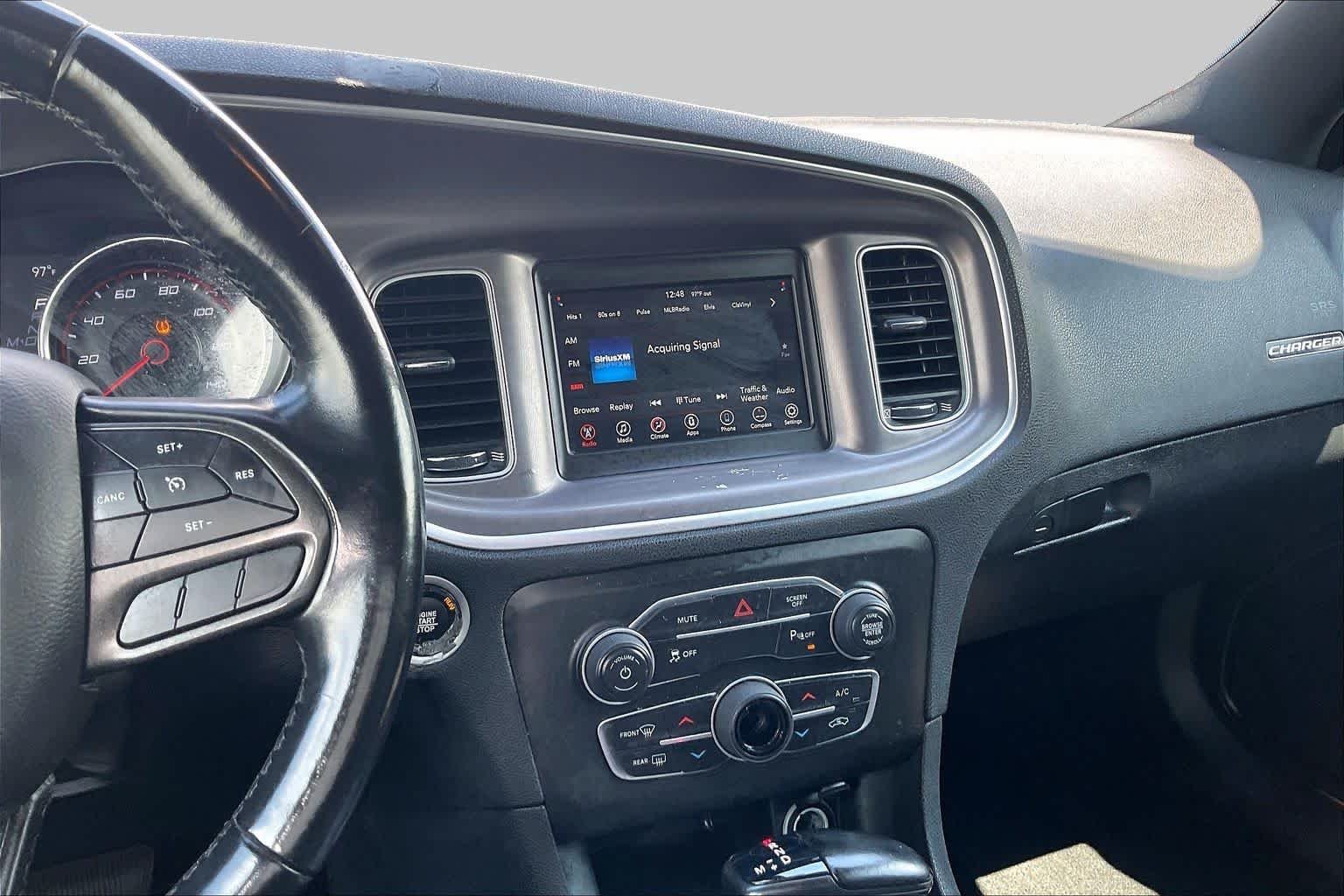 Pre-Owned 2022 Dodge Charger SXT