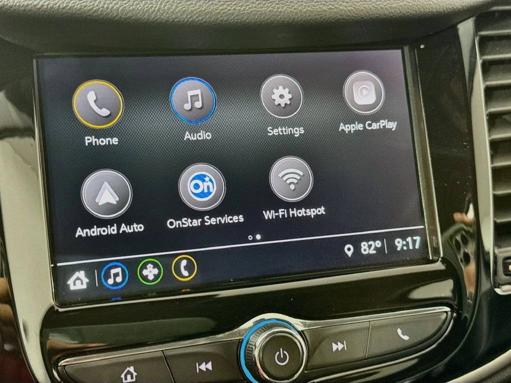Used 2018 Red Chevrolet LT image 15