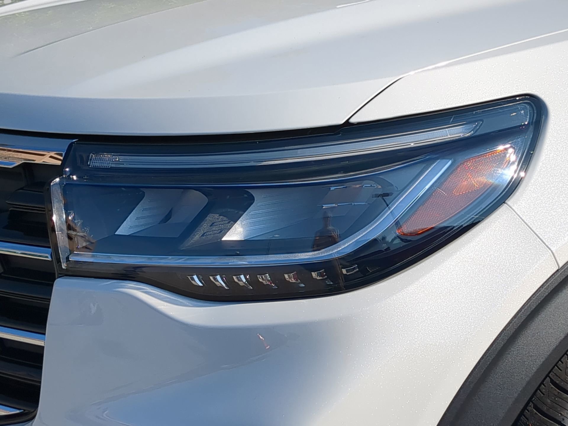 New 2026 Star White Metallic Tri-Coat Ford Active image 34