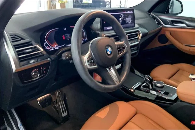 Used 2023 Mineral White Metallic BMW sDrive30i image 7