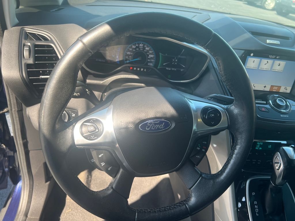Used 2016 Blue Ford SEL image 13