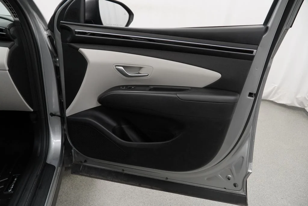 Used 2024 Silver Hyundai SEL image 47