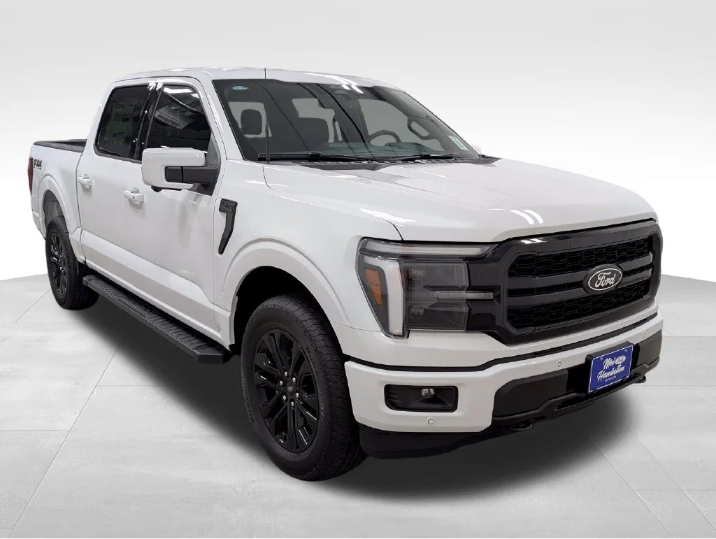 New 2026 Oxford White Ford Lariat® image 25