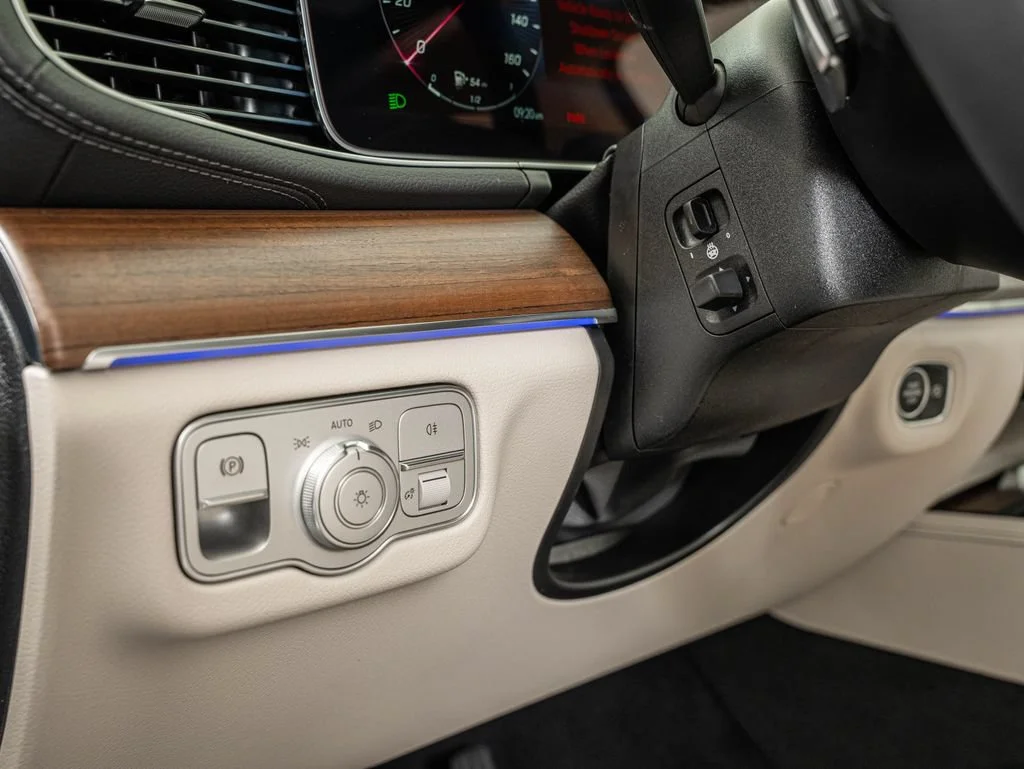 Used 2026 Black Mercedes-Benz GLS 450 image 18
