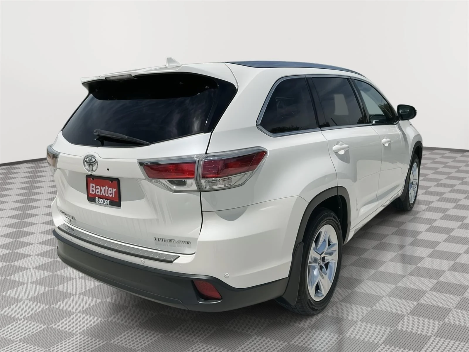 Used 2016 Blizzard Pearl TOYOTA Limited image 25