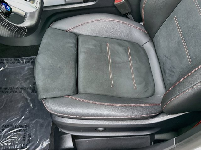 Used 2024 Iridium Silver Metallic Mercedes-Benz GLB 35 AMG® image 20