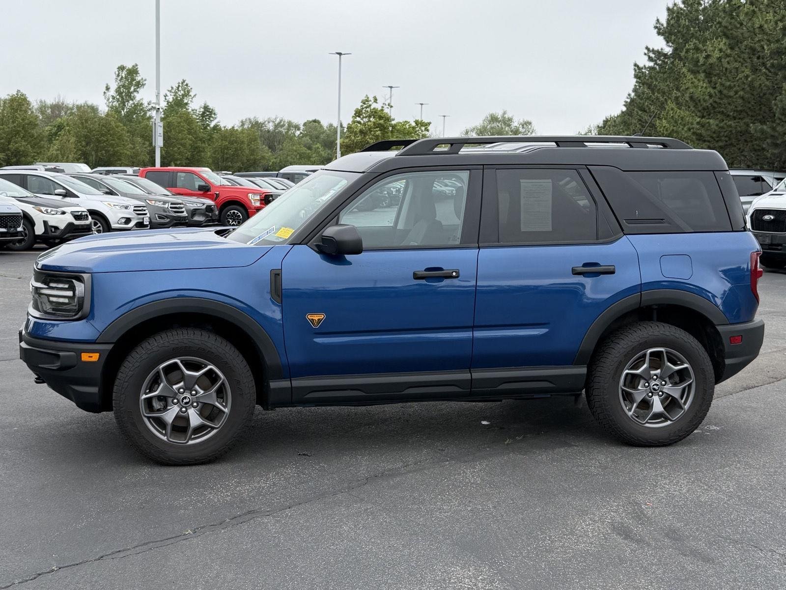 Used 2024 Atlas Blue Ford Badlands image 4