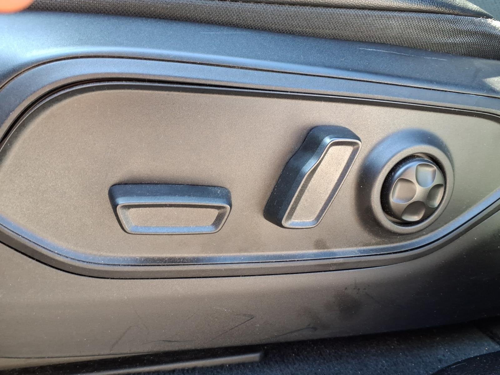 Used 2024 Silver Jeep Altitude X image 15
