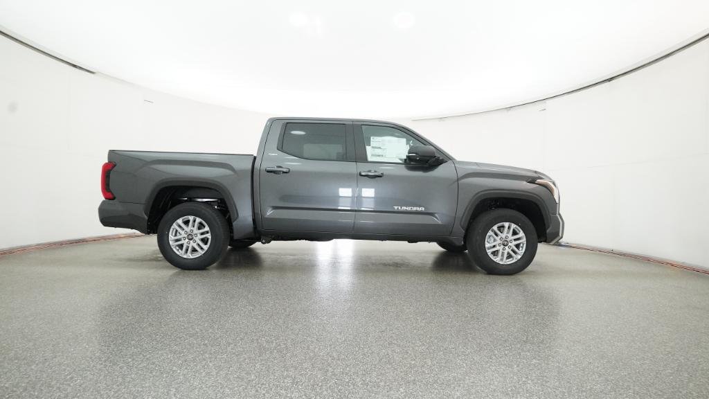 2026 Toyota Tundra SR5 - Photo 36