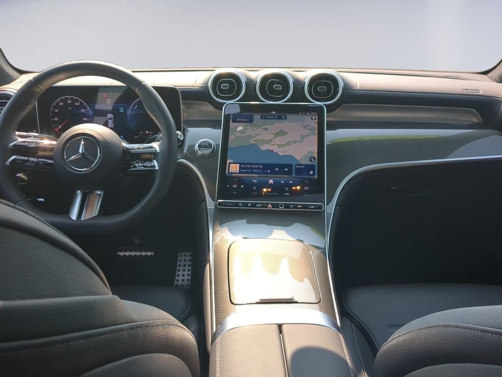 Used 2025 Graphite Gray Metallic Mercedes-Benz GLC 350e image 13