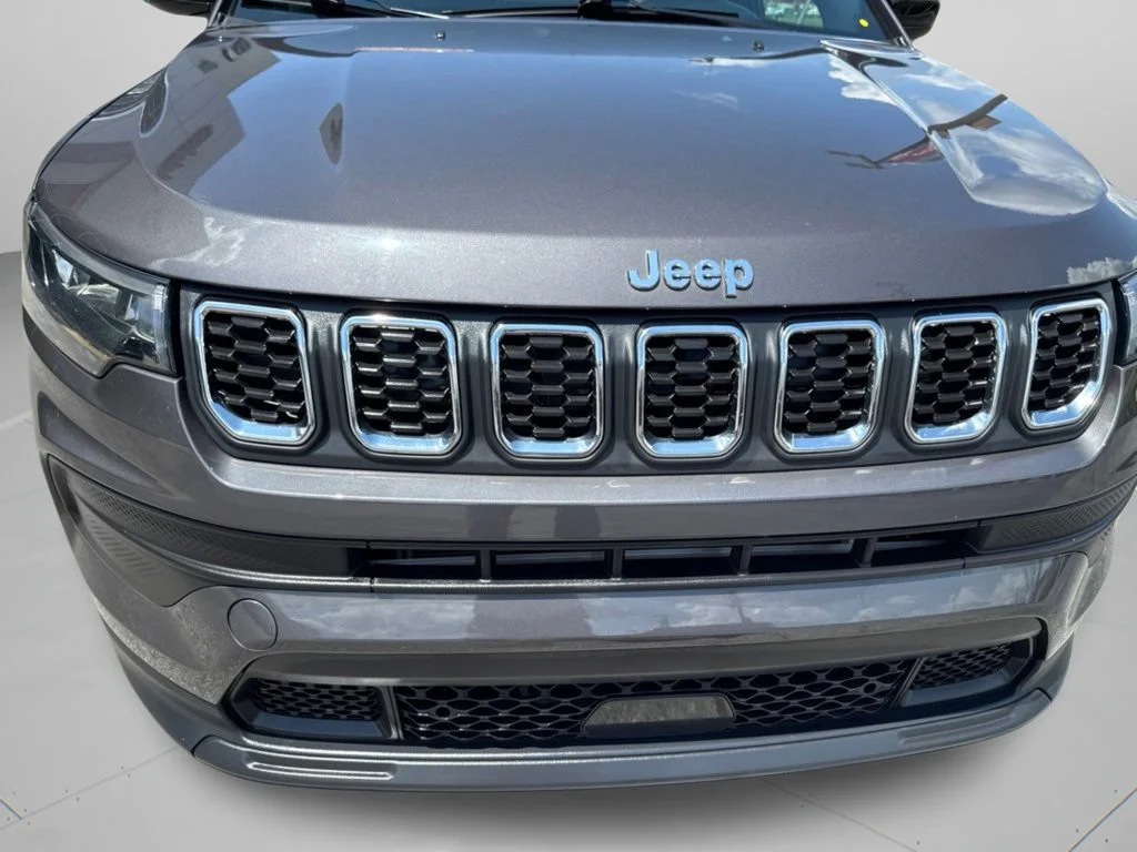 Used 2024 Baltic Gray Metallic Clearcoat Jeep Sport image 33