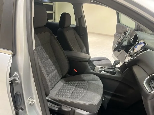 2022 Chevrolet Equinox LT - Photo 23