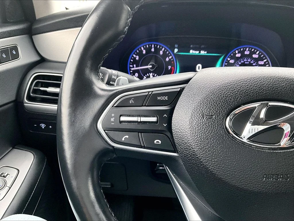 Used 2022 Black Hyundai SEL image 19