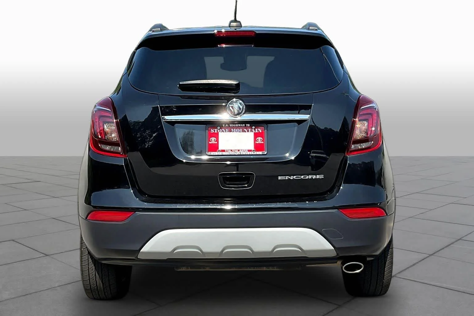 Used 2019 Ebony Twilight Metallic Buick Preferred image 5