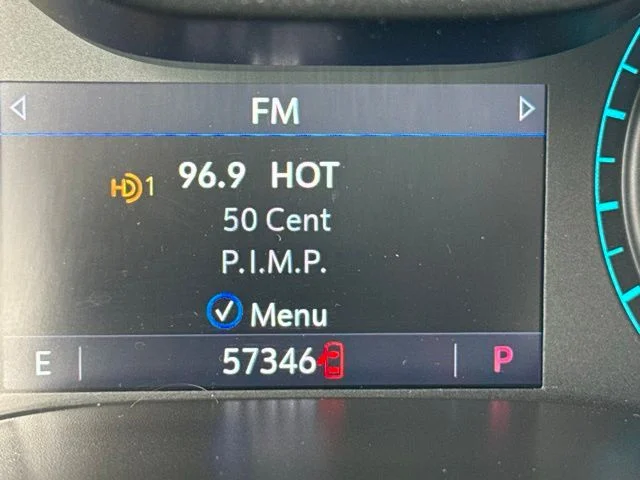 Used 2021 White GMC AT4 w/Leather image 20