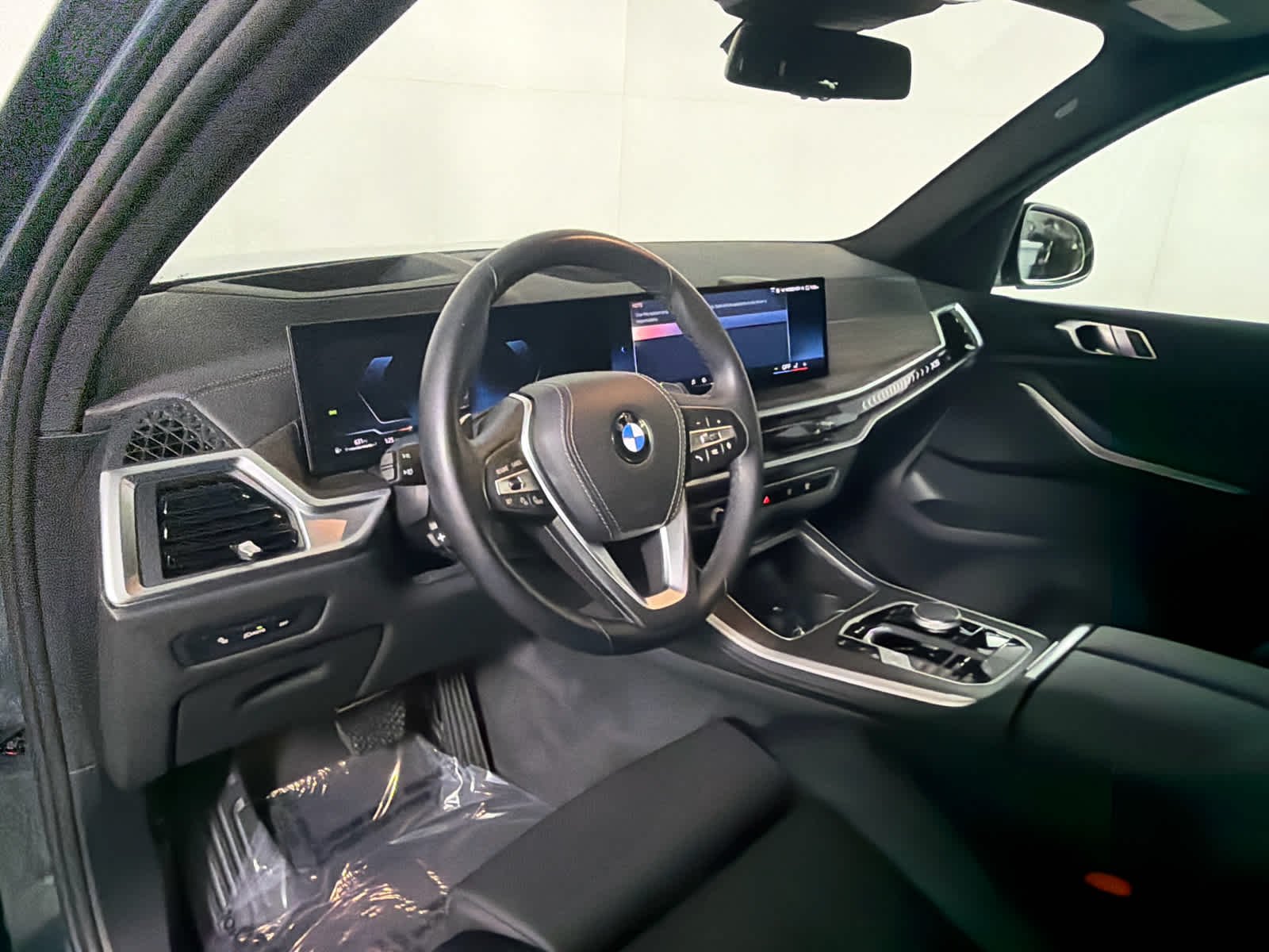 Used 2024 Blue Ridge Mountain Metallic BMW xDrive40i image 12