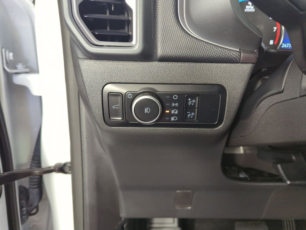 Used 2024 White Ford Outer Banks image 19