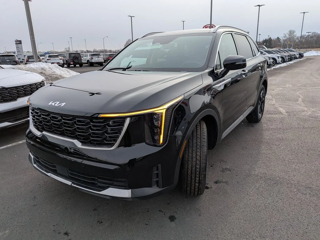 New 2026 Ebony Black Kia S image 3